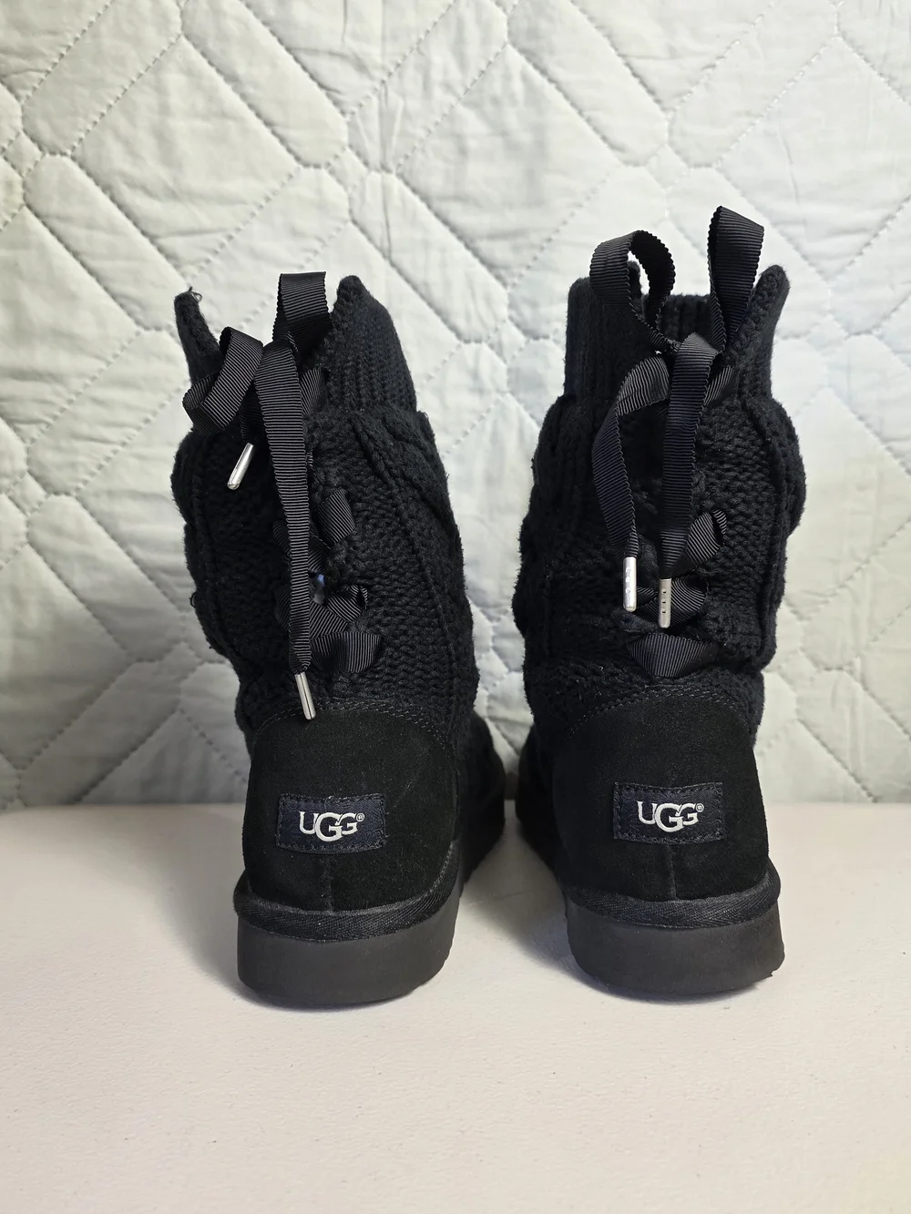 Ugg Australia Isla Black Woven Knit Calf High Lace Up Sweater Boots Women  Sz 9
